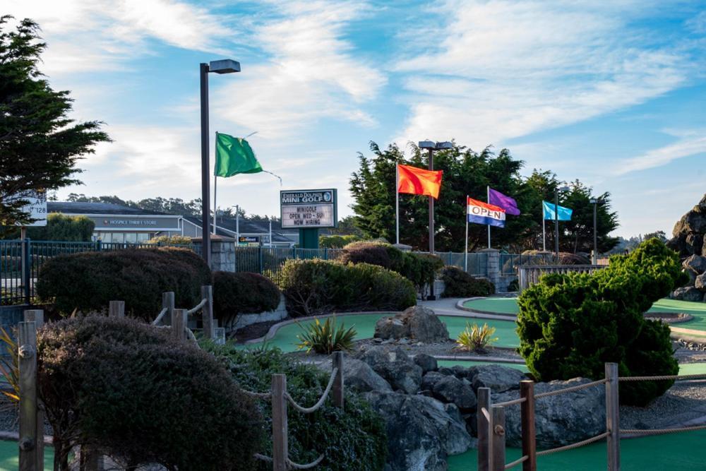 Emerald Dolphin Inn & Mini Golf Fort Bragg Luaran gambar